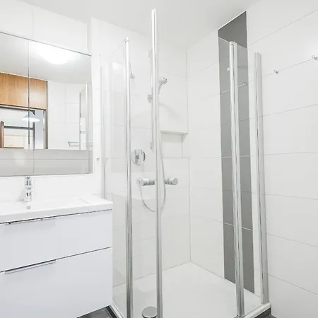 Daire Ferienwohnpark Zwei-zimmer-apartment 55 29 Immenstaad am Bodensee